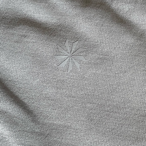 #031, Athleta grayish blue Foothills tank top, no tag, size S - Picture 3 of 3